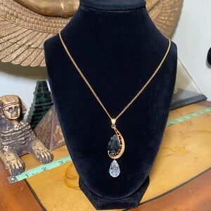 Vintage Crystal Pendant Necklace